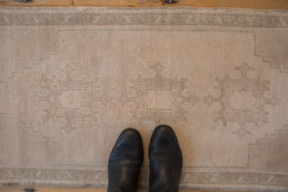 1.5x3.5 Vintage Distressed Oushak Rug Mat Runner