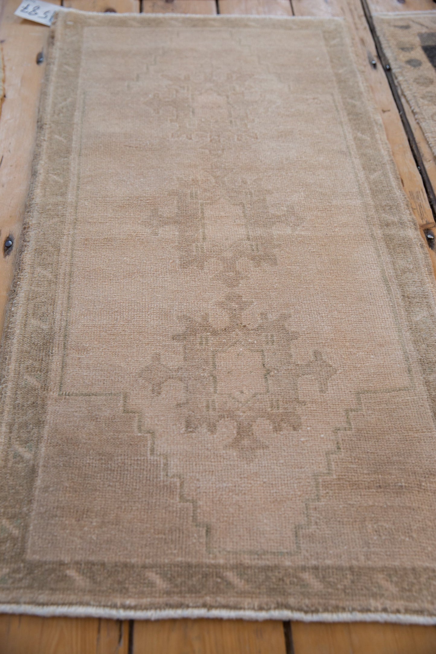 1.5x3.5 Vintage Distressed Oushak Rug Mat Runner