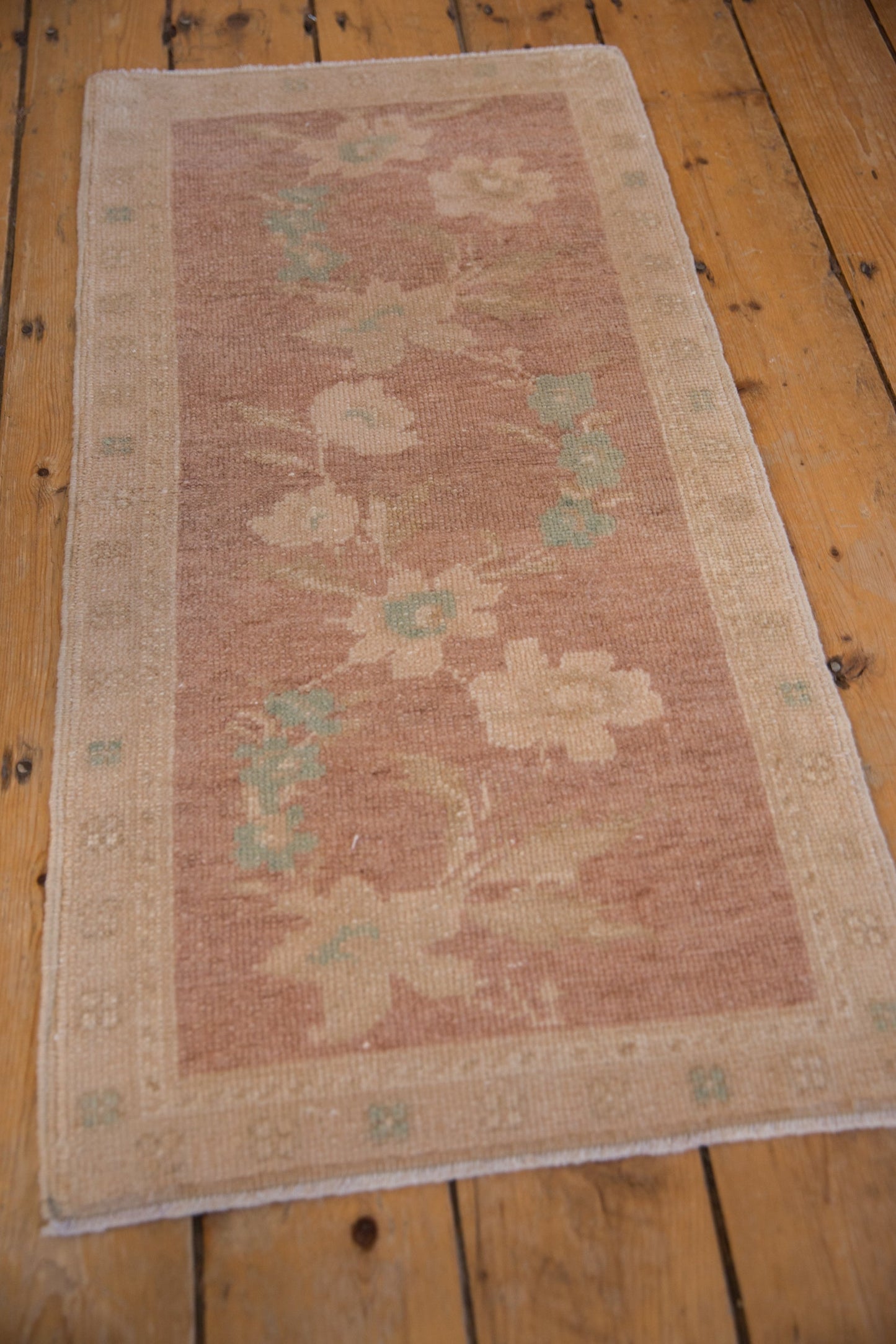 1.5x3.5 Vintage Distressed Oushak Rug Mat Runner