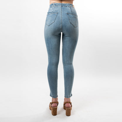 Beaded Snake Trim Side Insert Capris