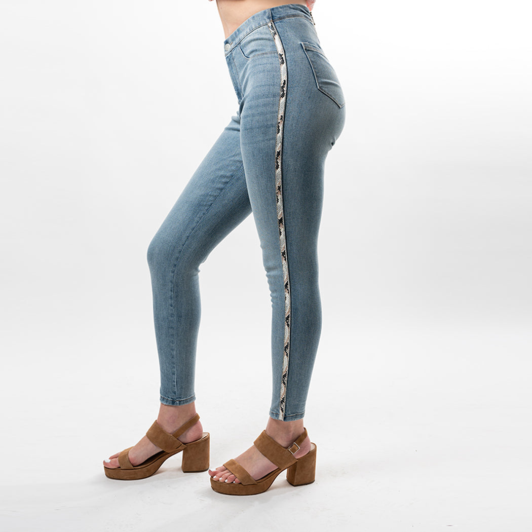 Beaded Snake Trim Side Insert Capris