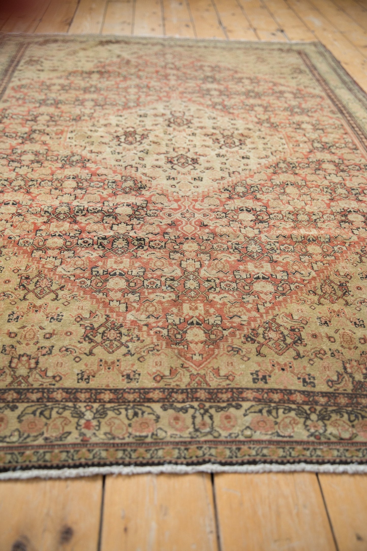 4.5x6.5 Antique Fine Distressed Senneh Rug