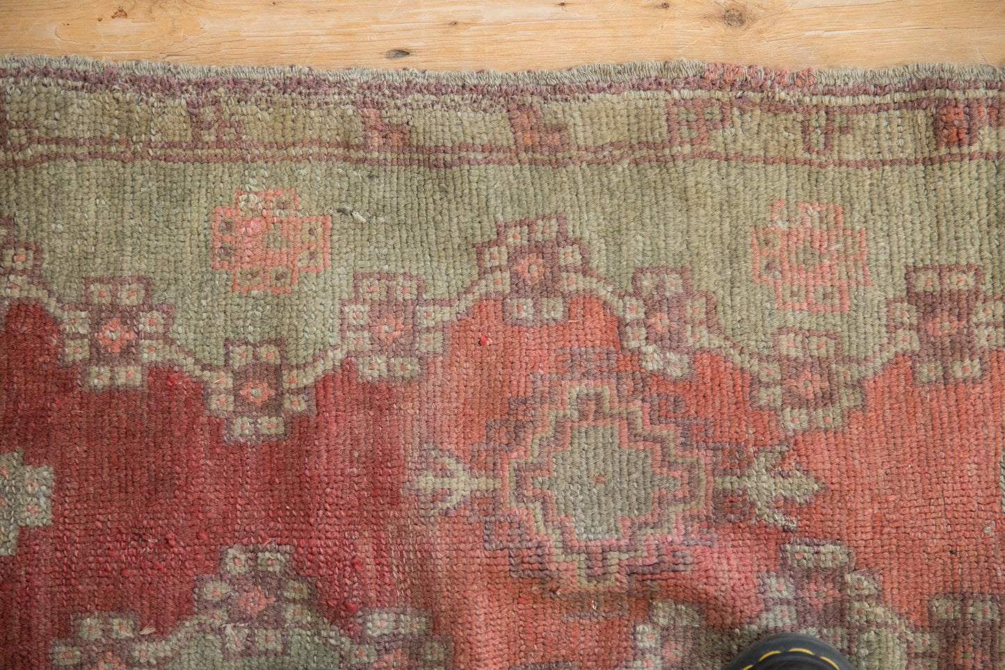 1.5x3 Antique Oushak Rug Mat
