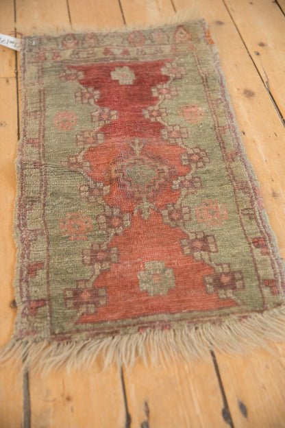 1.5x3 Antique Oushak Rug Mat