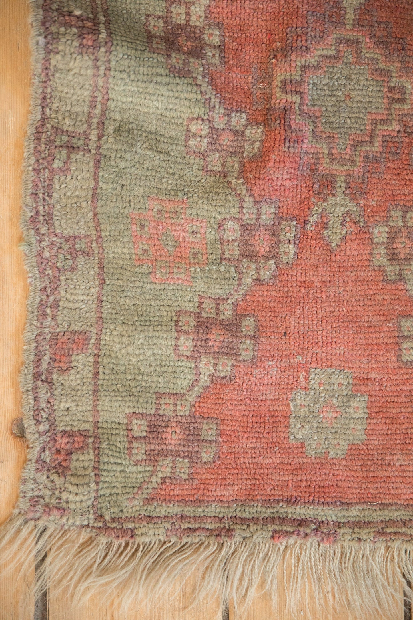 1.5x3 Antique Oushak Rug Mat