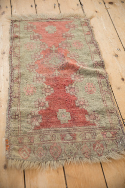 1.5x3 Antique Oushak Rug Mat