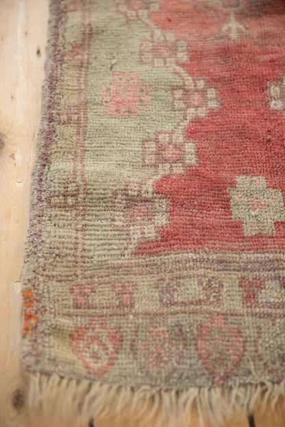 1.5x3 Antique Oushak Rug Mat