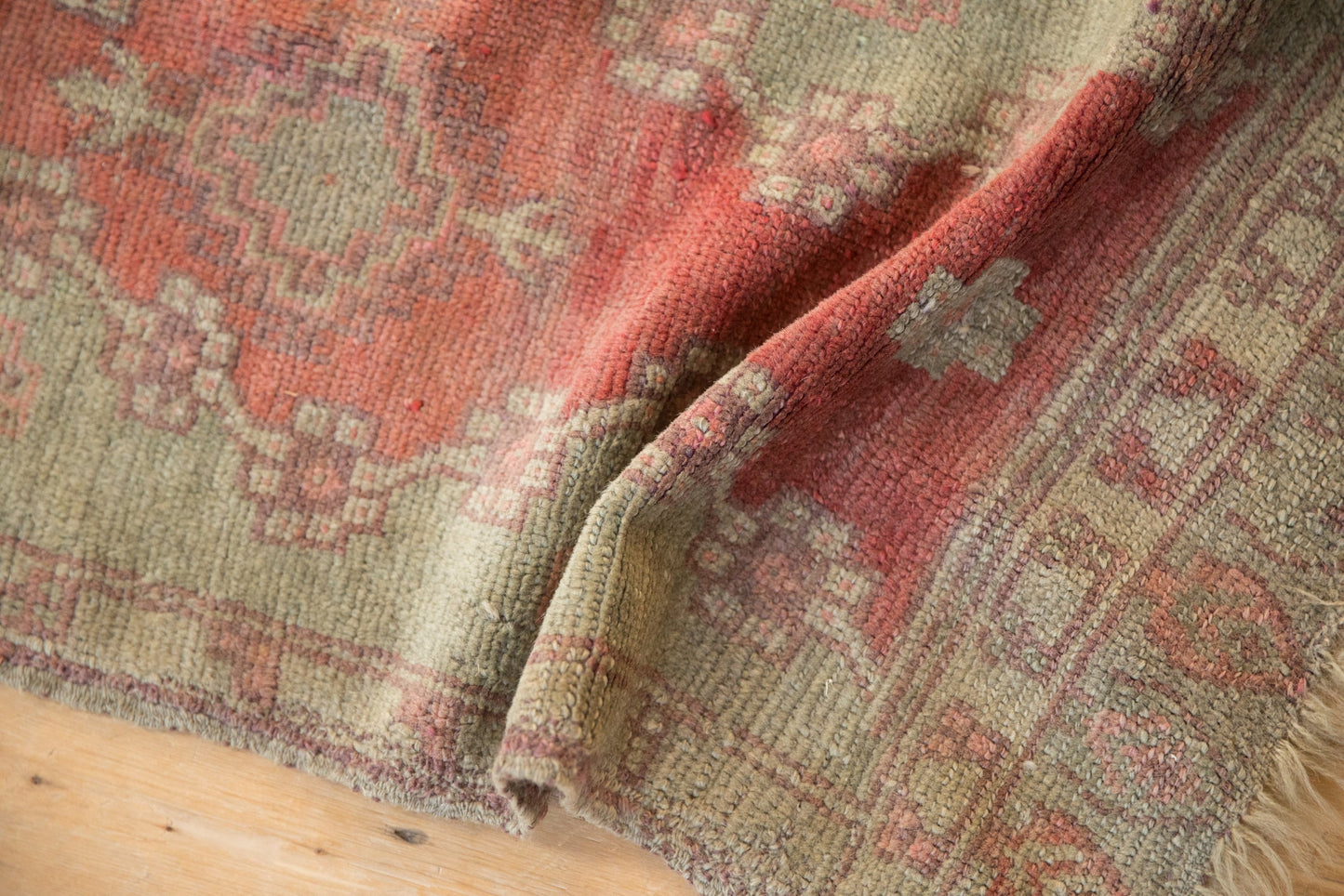 1.5x3 Antique Oushak Rug Mat