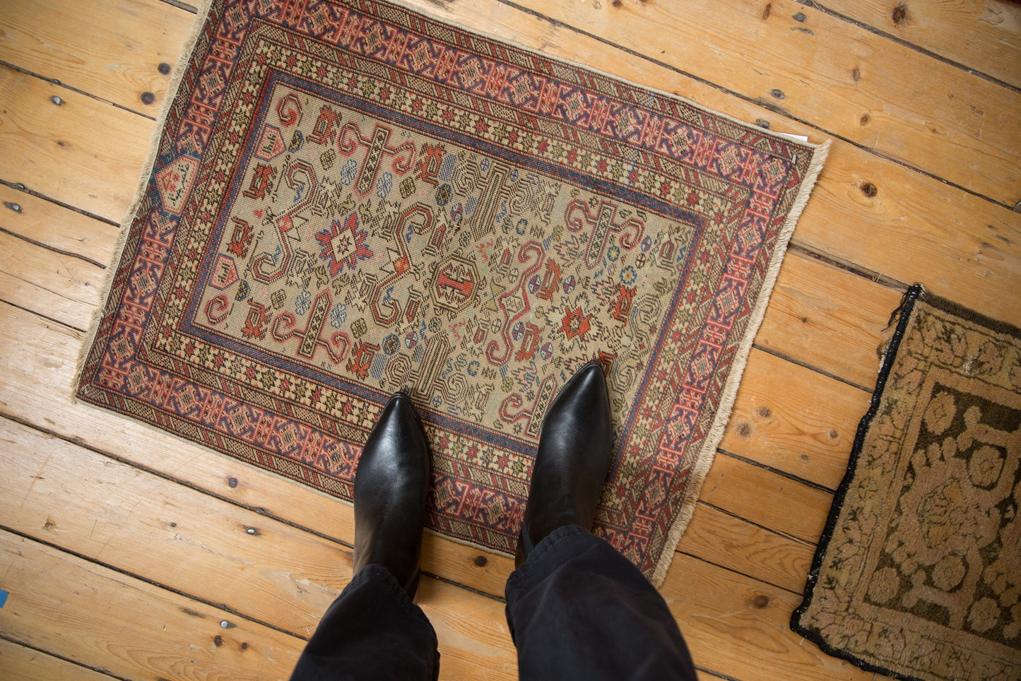 2x2.5 Vintage Shirvan Square Rug Mat