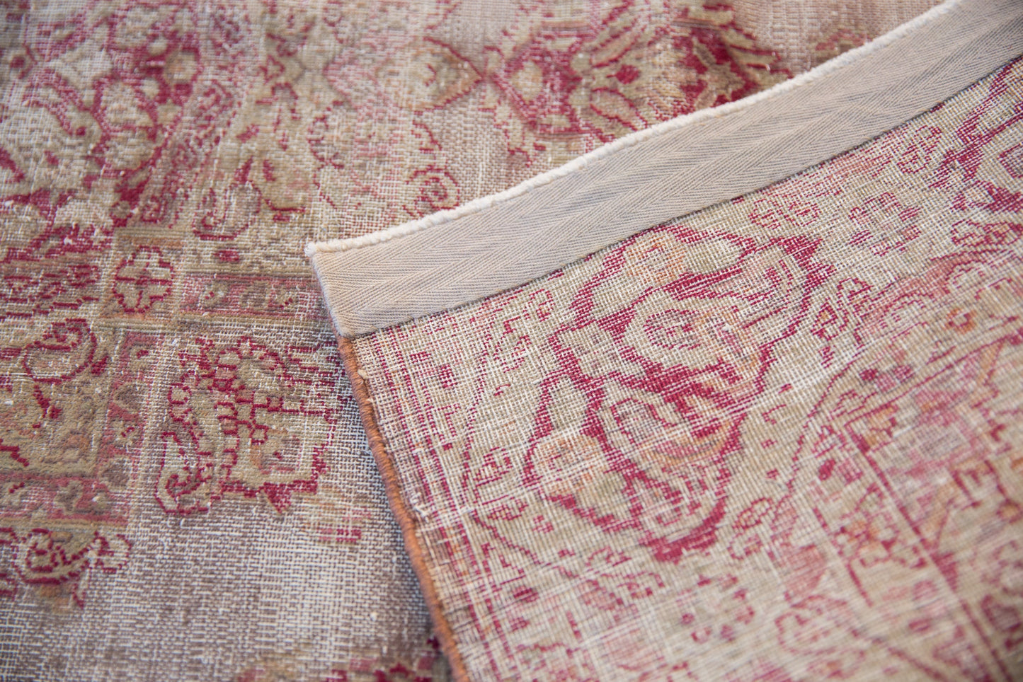 3x5 Distressed Sivas Rug