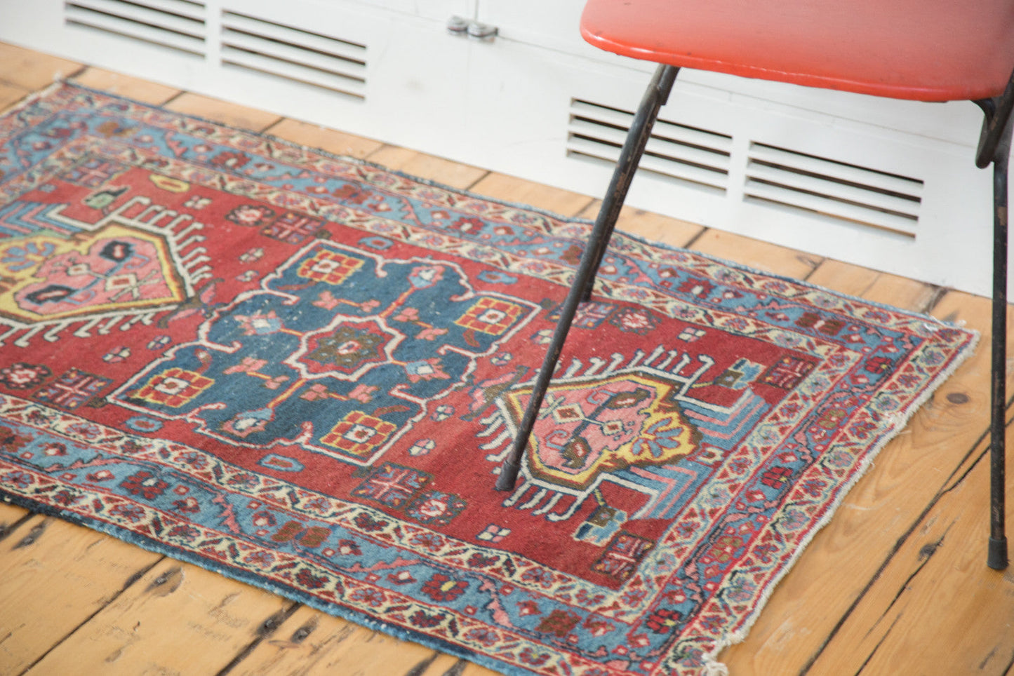 2.5x4 Distressed Heriz Rug