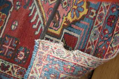 2.5x4 Distressed Heriz Rug