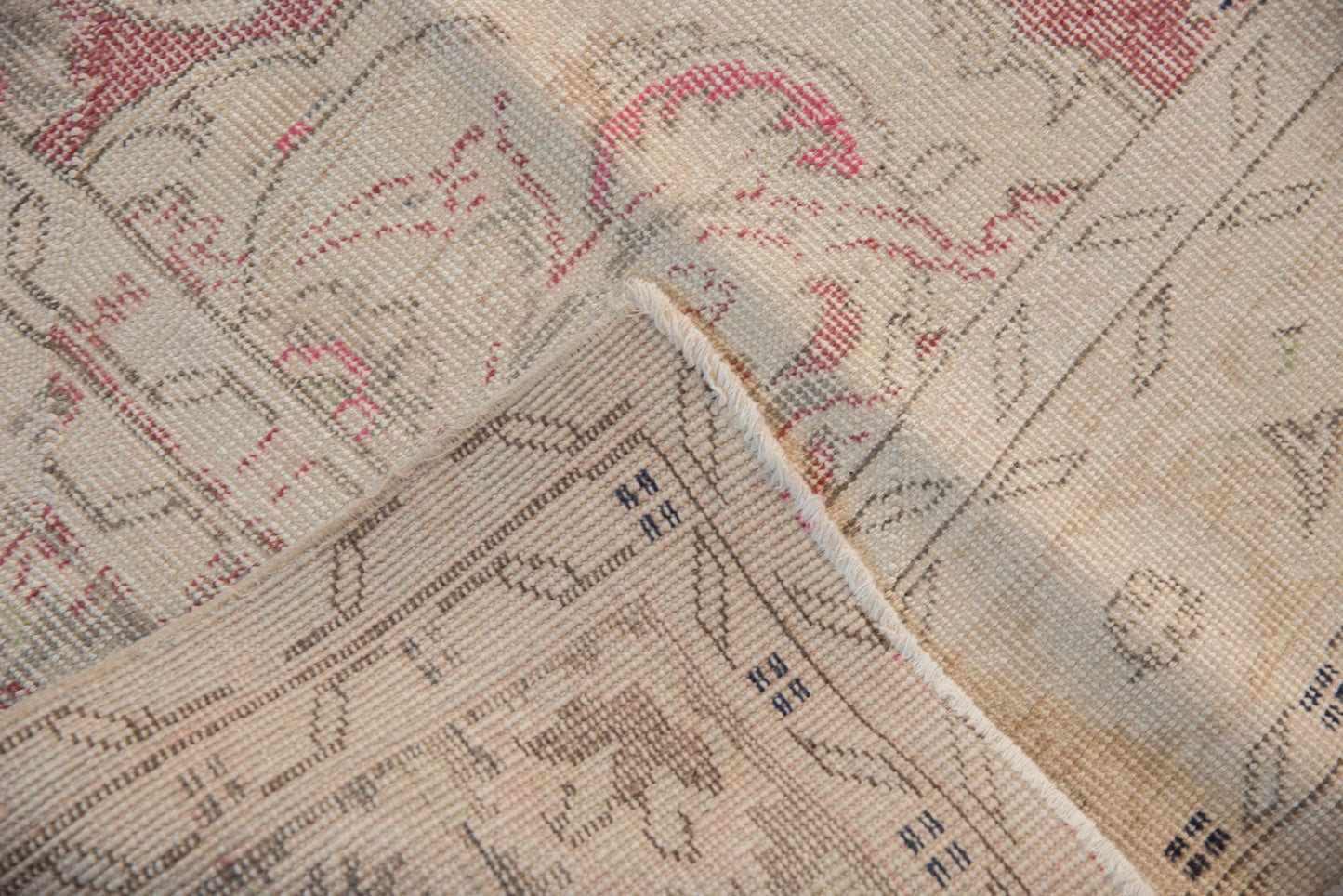 6.5x9 Vintage Distressed Oushak Carpet