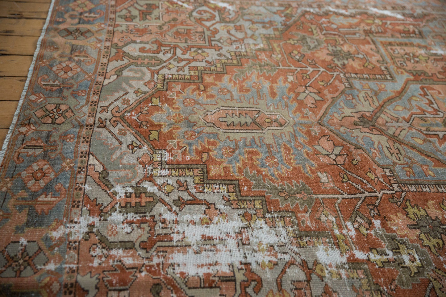 8x11 Antique Distressed Karaja Carpet