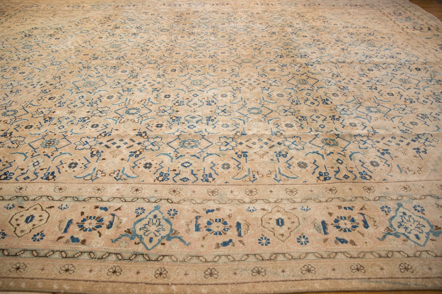 10.5x14 Vintage Mahal Carpet