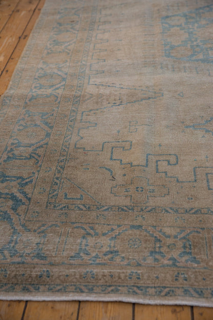 7x10.5 Vintage Distressed Veece Carpet