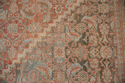 10.5x13 Vintage Distressed Mahal Carpet