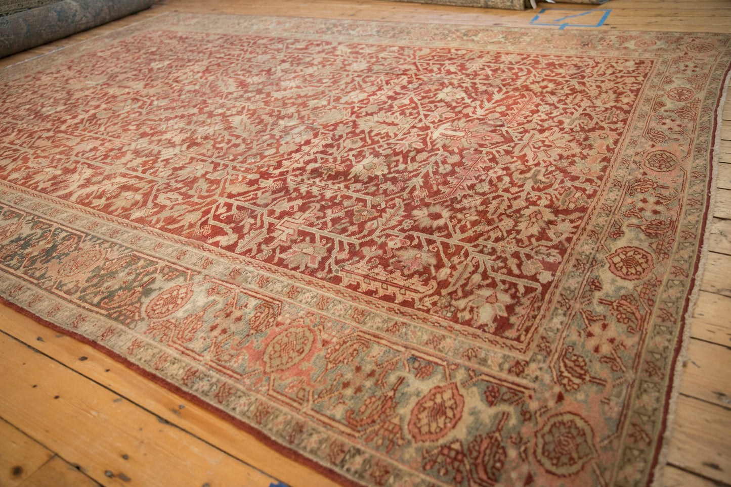 8x11.5 Vintage Fine Distressed Heriz Carpet