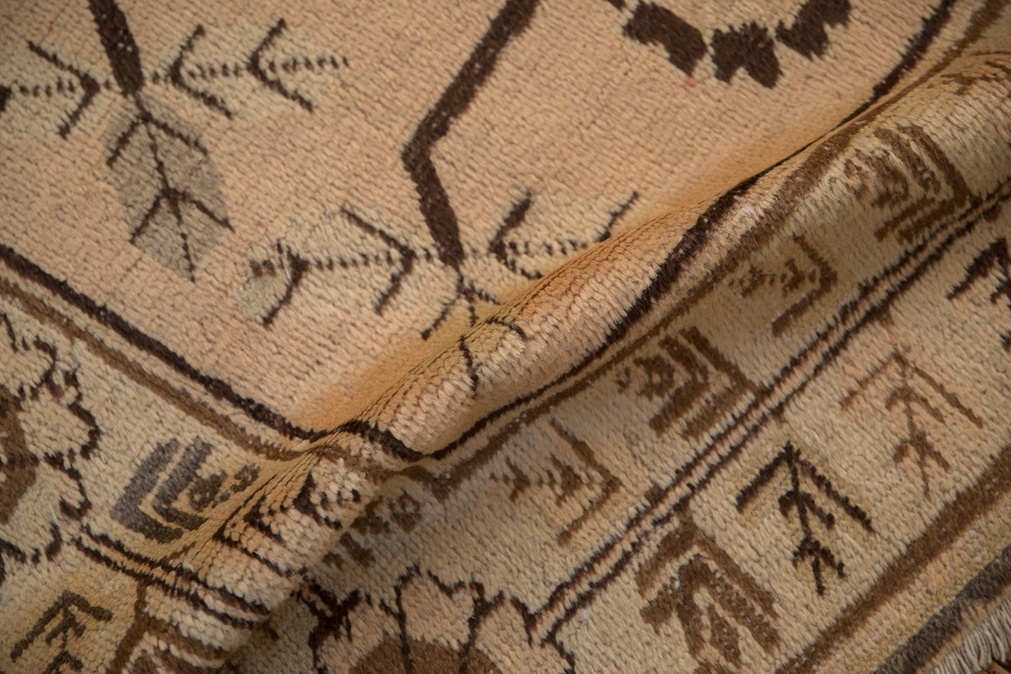 5x8 Vintage Distressed Khotan Carpet