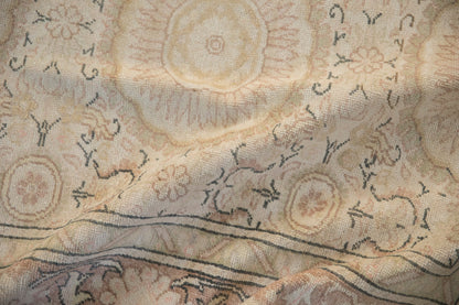 6.5x9.5 Vintage Distressed Kaisary Carpet