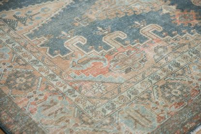 7.5x11 Vintage Distressed Veece Carpet