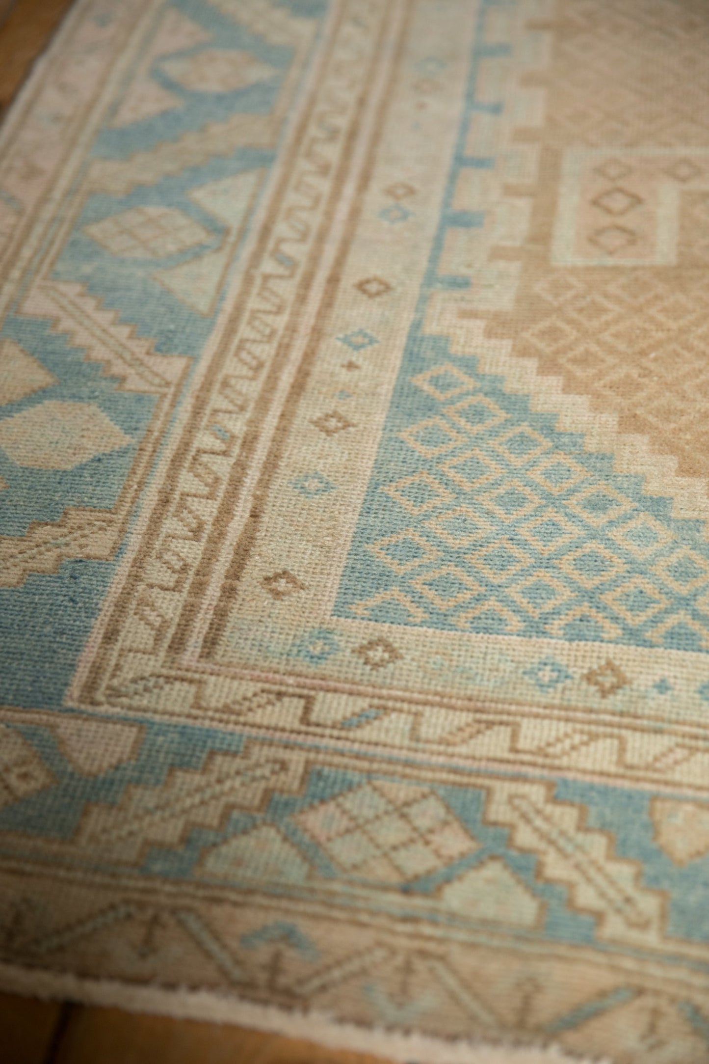 4x6.5 Vintage Distressed Hamadan Rug