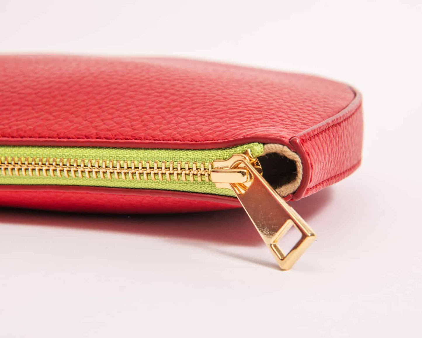 LEYZA Clutch - Red
