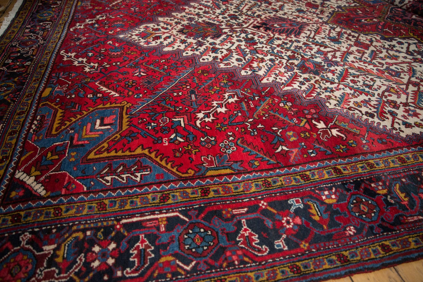 11.5x21.5 Vintage Mehrivan Carpet