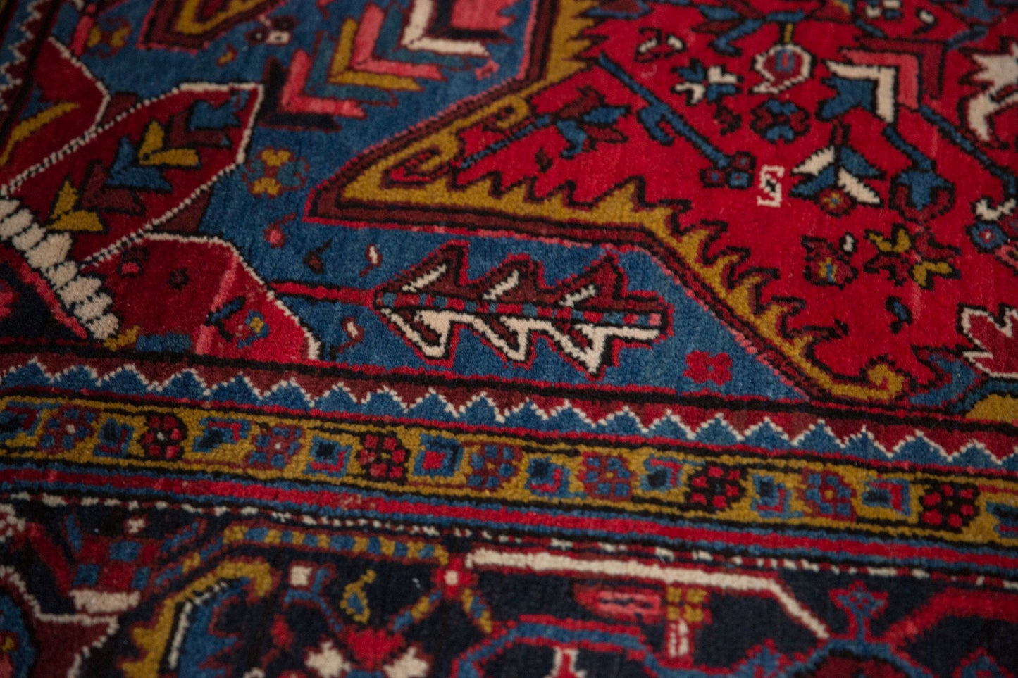 11.5x21.5 Vintage Mehrivan Carpet