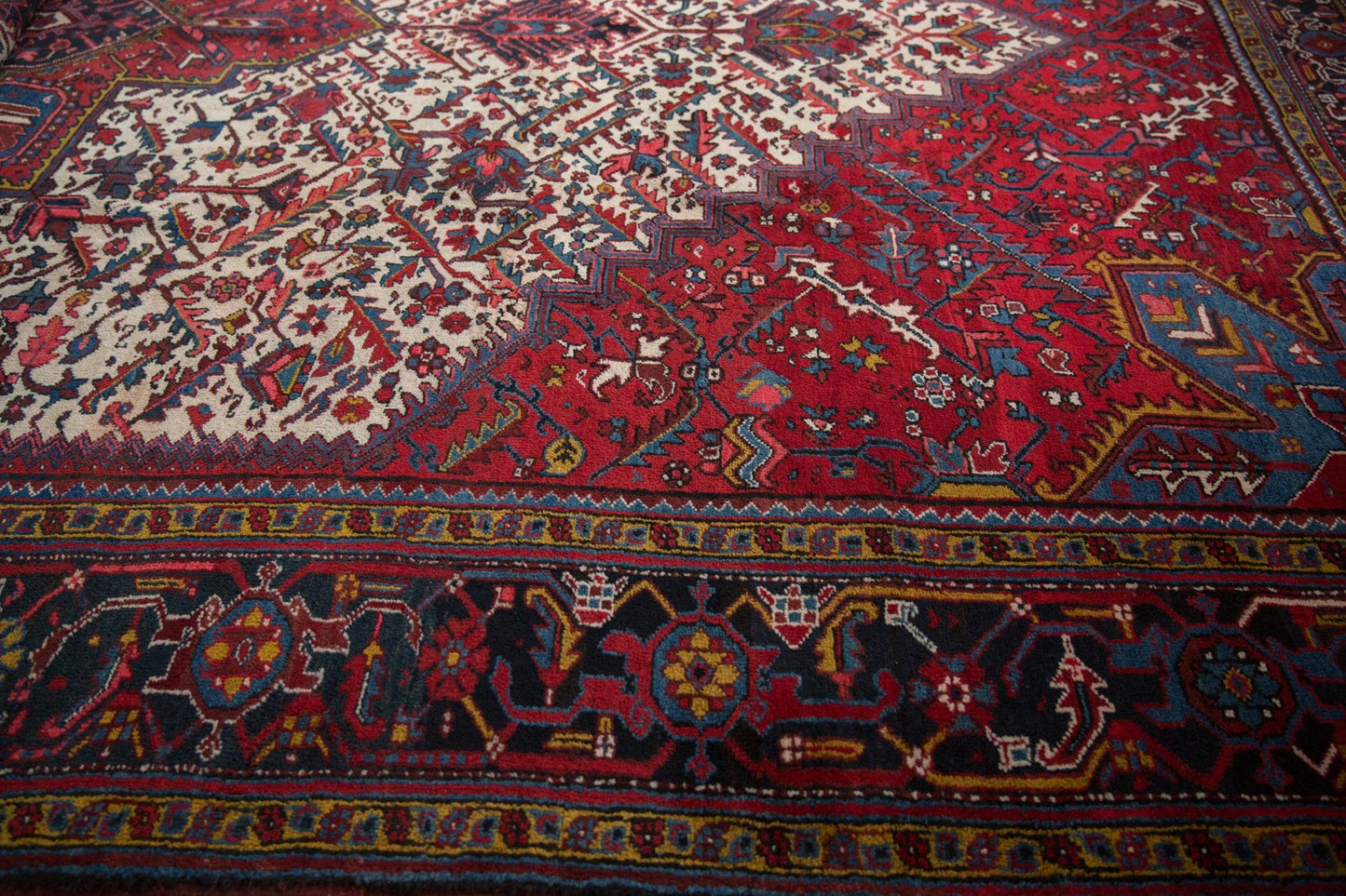 11.5x21.5 Vintage Mehrivan Carpet