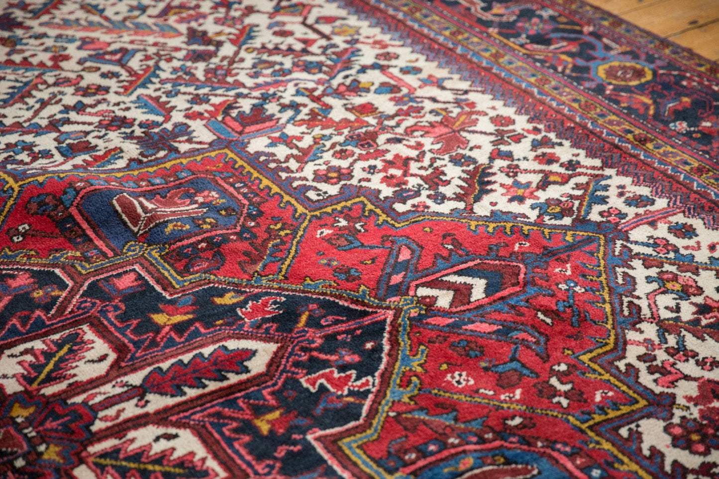 11.5x21.5 Vintage Mehrivan Carpet