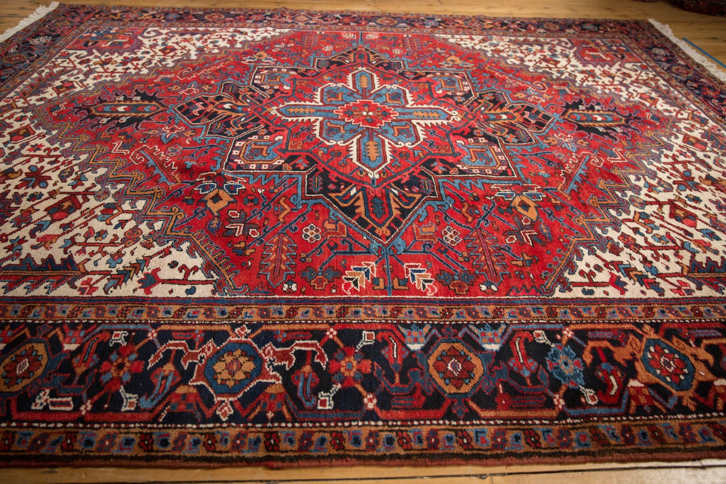9.5x11.5 Vintage Heriz Carpet