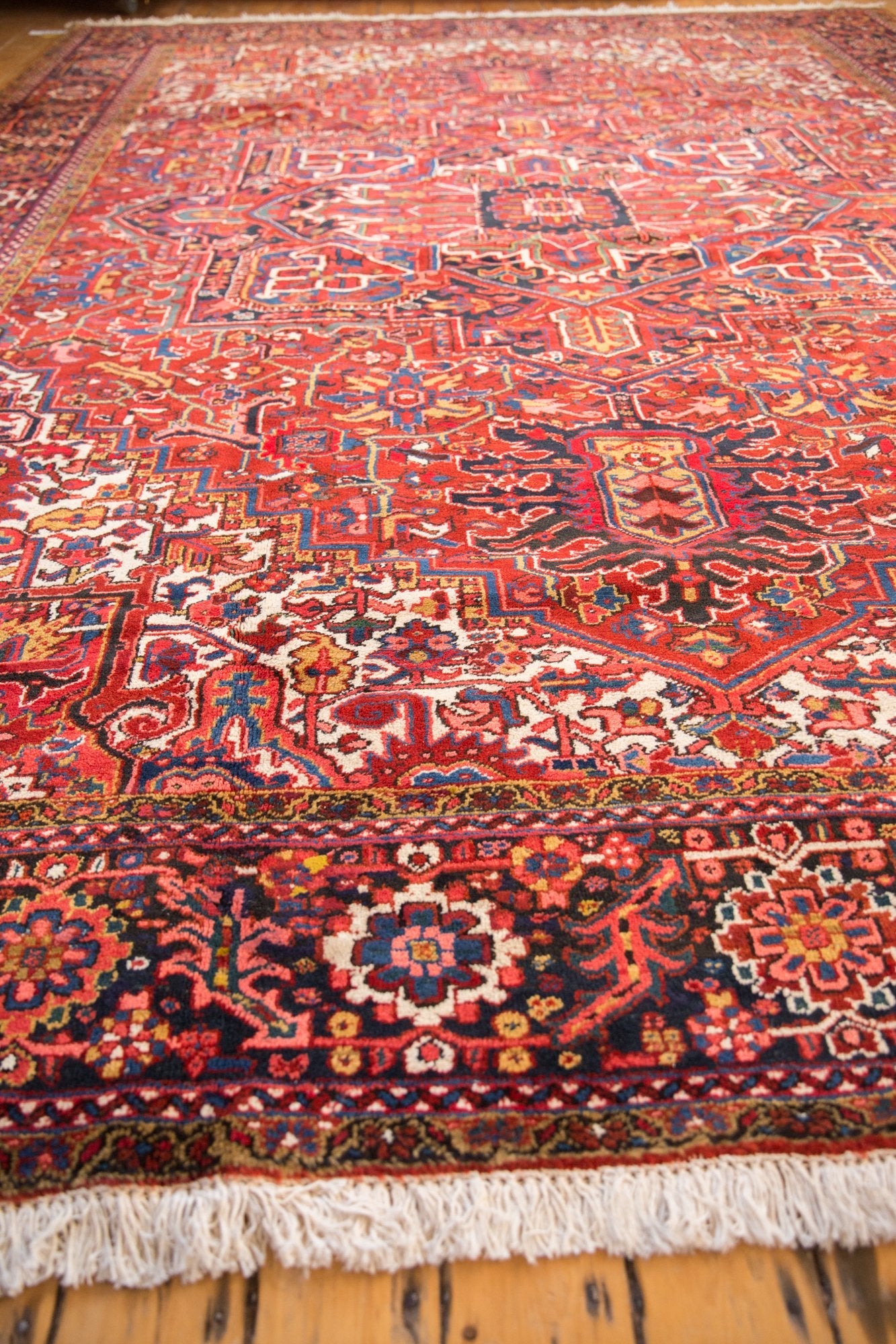 10.5x14.5 Vintage Heriz Carpet
