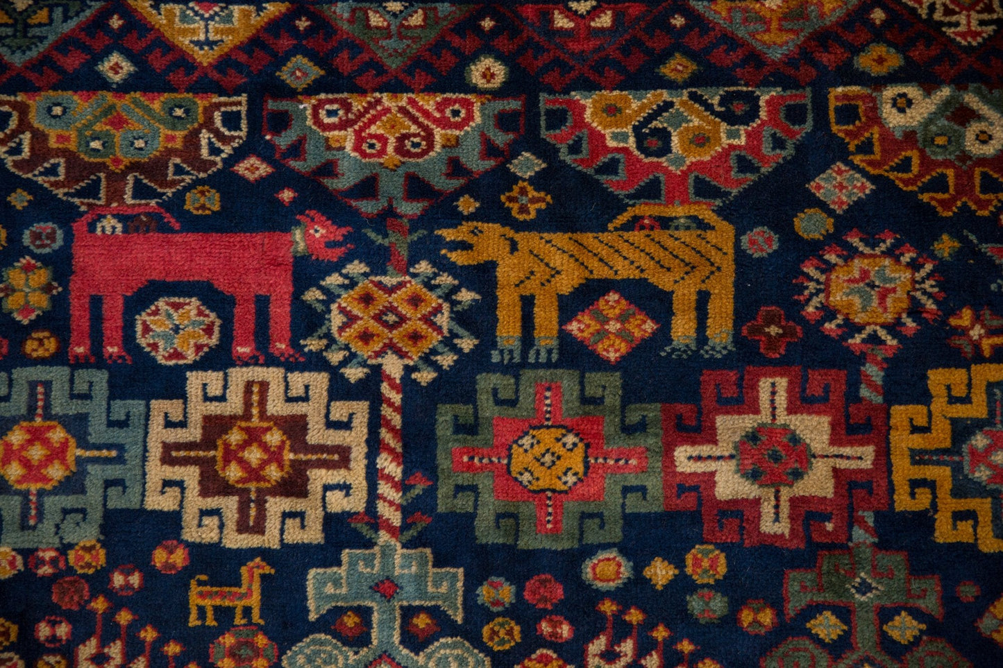 5.5x6.5 Vintage Indian Shiraz Design Carpet