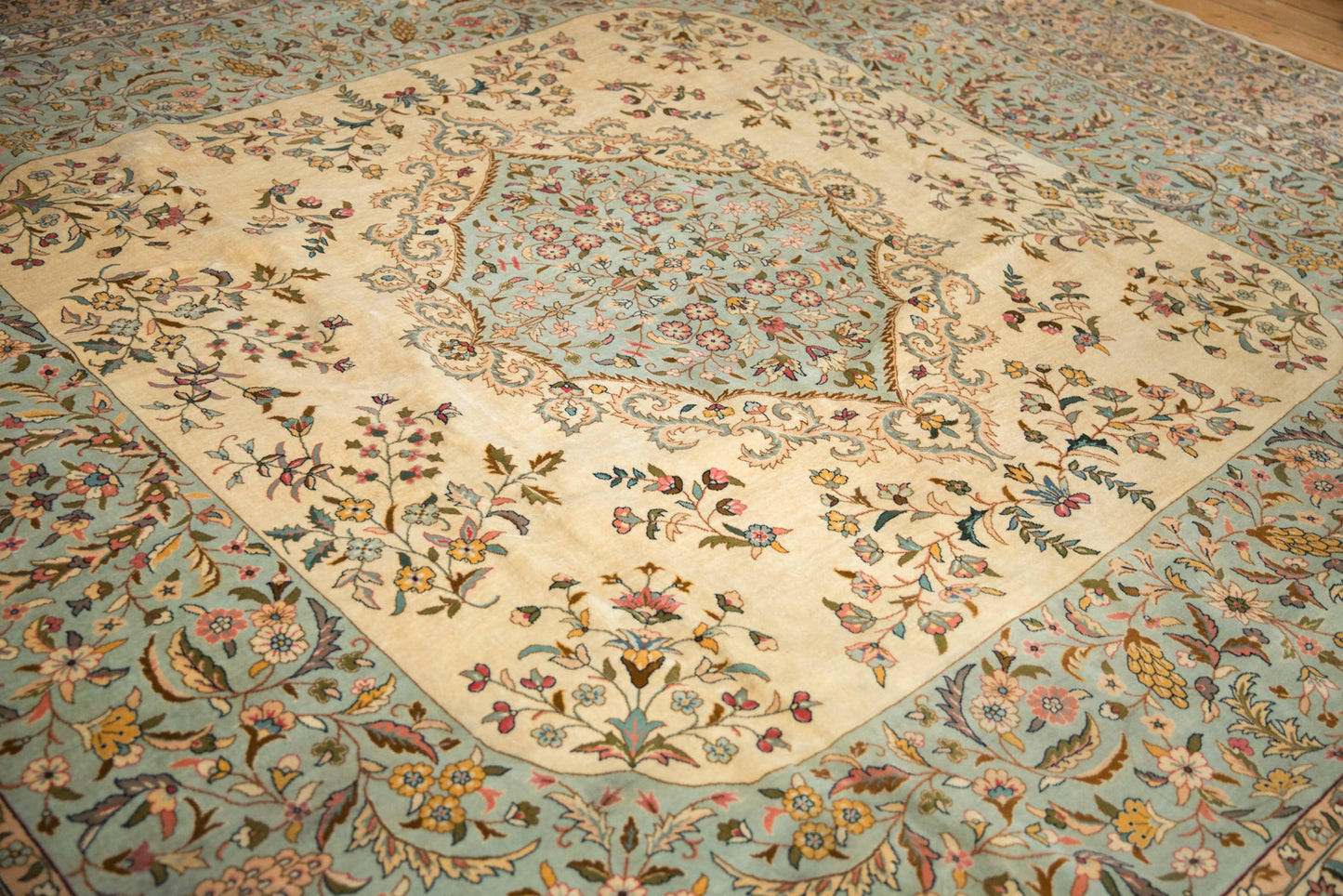 12x12 Vintage Bulgarian Kerman Design Square Carpet