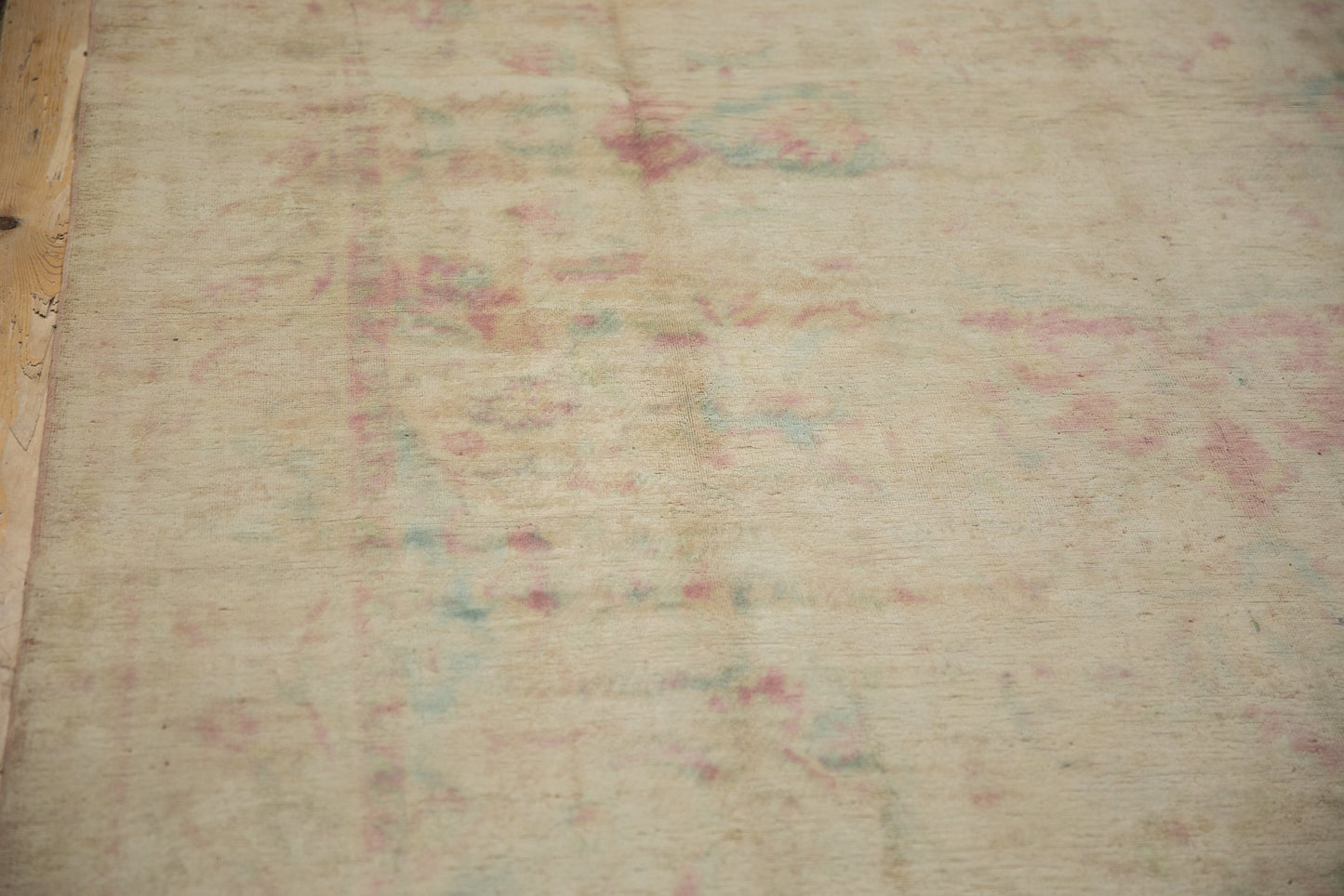 6x9 Vintage Distressed Bulgarian Polonaise Design Carpet