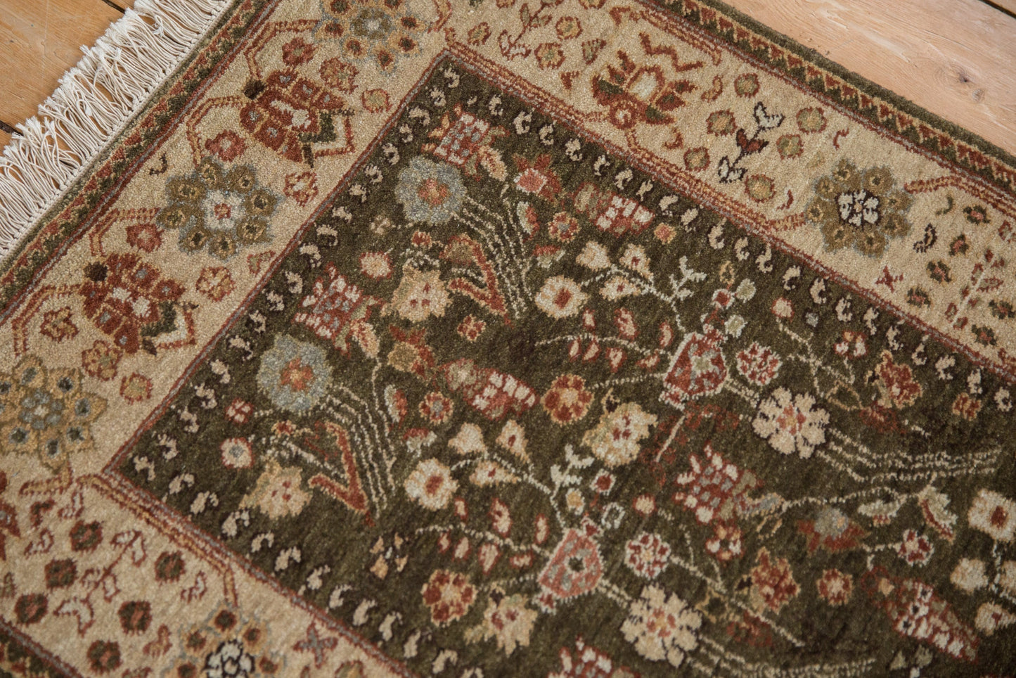 2.5x4 Vintage Armenian Hamadan Design Rug