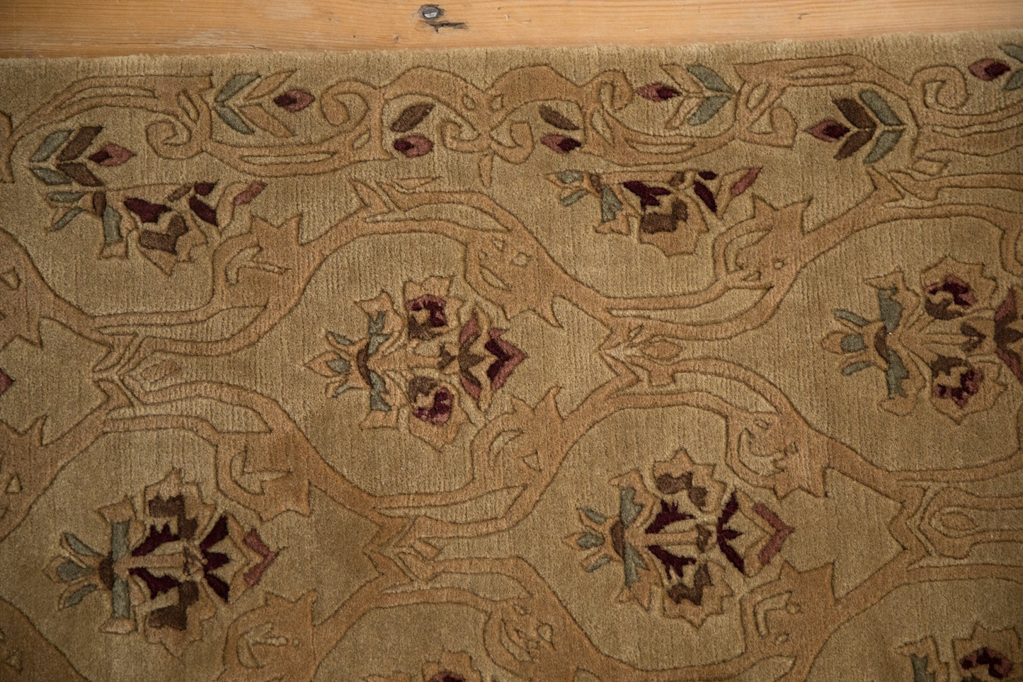 2x3 Vintage Contemporary Indian Savonnerie Design Rug Mat