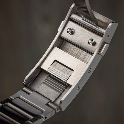 Ocean Crawler Bolt | Electric Reef — Lionfish | Limited Edition