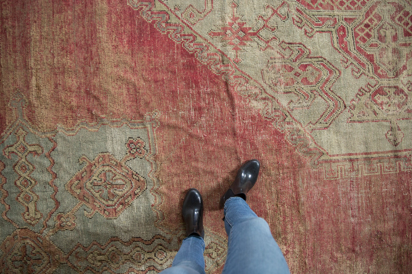 14x17 Vintage Oushak Carpet