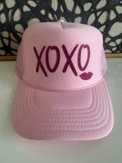 XOXO - Light Pink Trucker